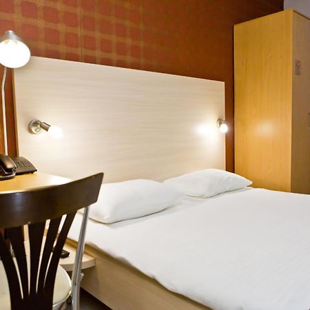 Hotel Olsi Chisinau Bilik gambar
