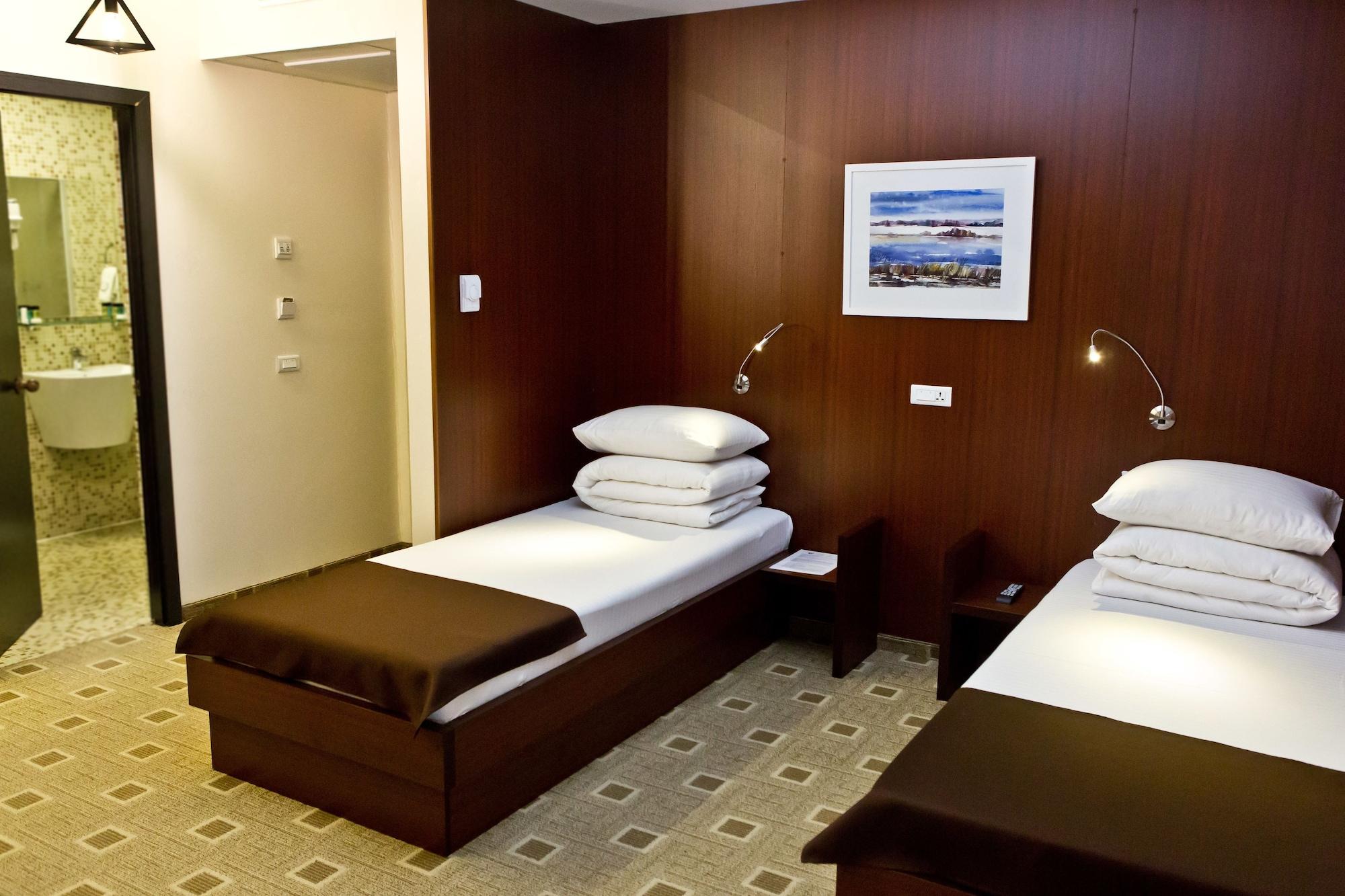Hotel Olsi Chisinau Luaran gambar